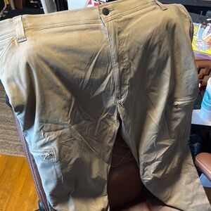 Men’s Wrangler 44x30 Cargo-Style Pants with Zipper Cargo Pockets - Relaxed Fit